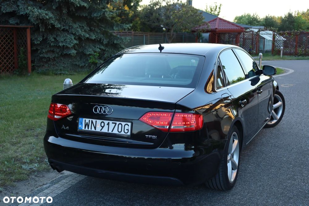 Audi A4 Limousine 1.8 TFSI S line Sportpaket - 3