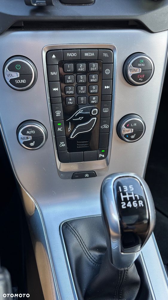 Volvo V40 D2 Inscription - 23