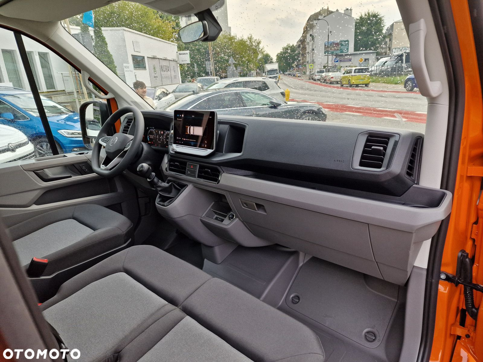 Volkswagen Crafter Skrzyniowy 2.0TDI Manual - 11