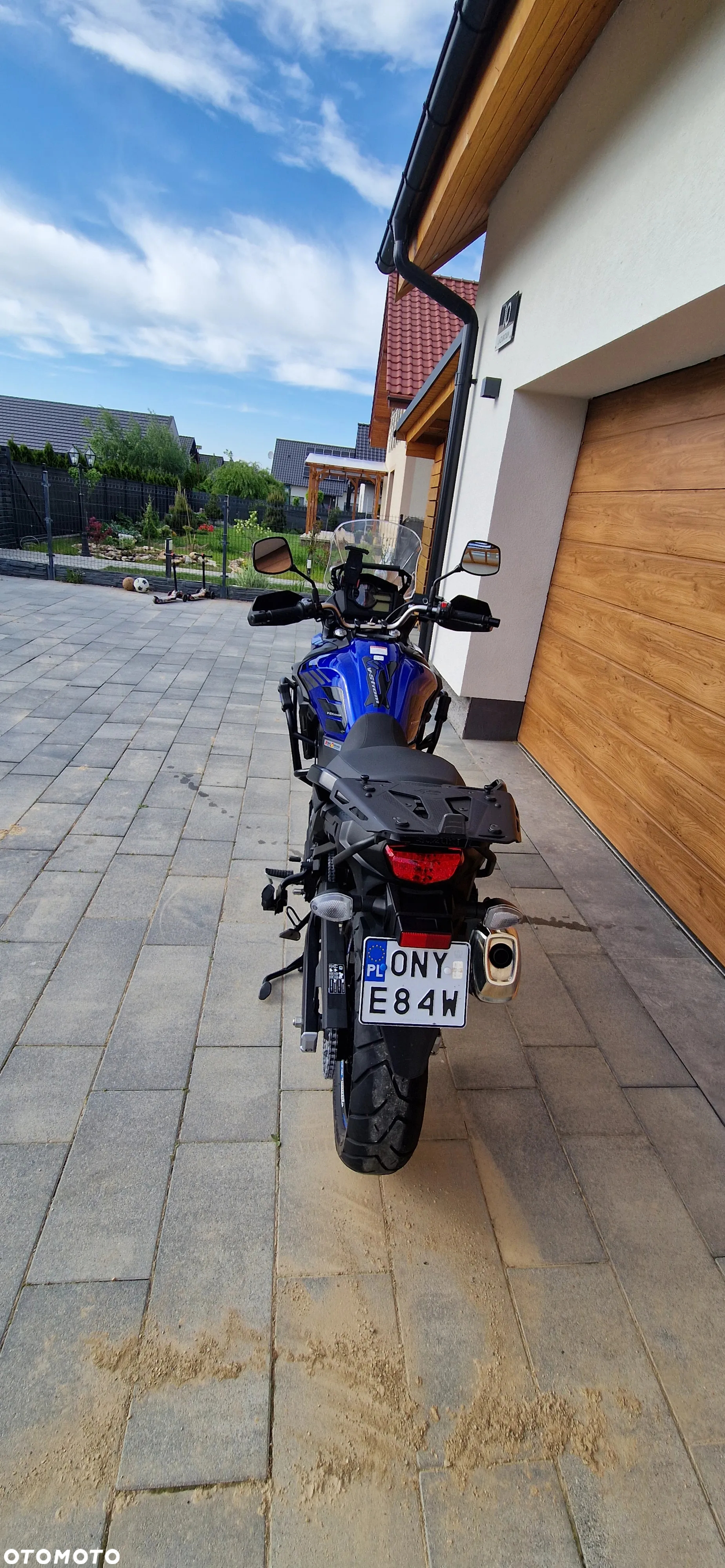 Suzuki V-STROM - 14