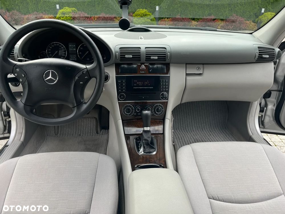 Mercedes-Benz Klasa C 180 Kompressor Automatik Classic - 6