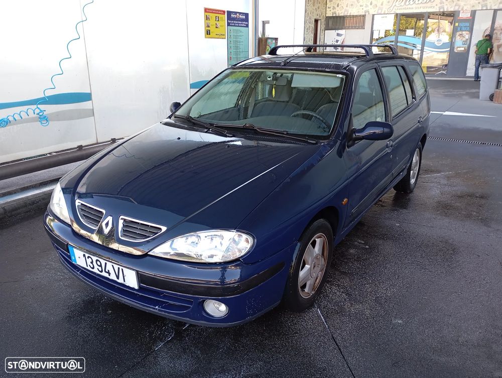 Renault Mégane Break 1.4 16V Expression - 1