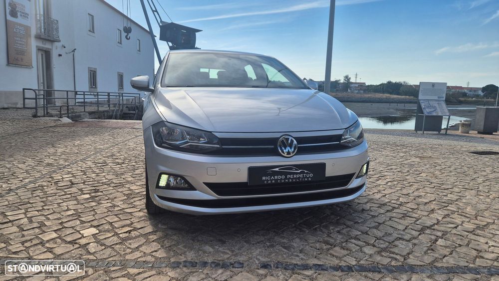VW Polo 1.0 Confortline - 2