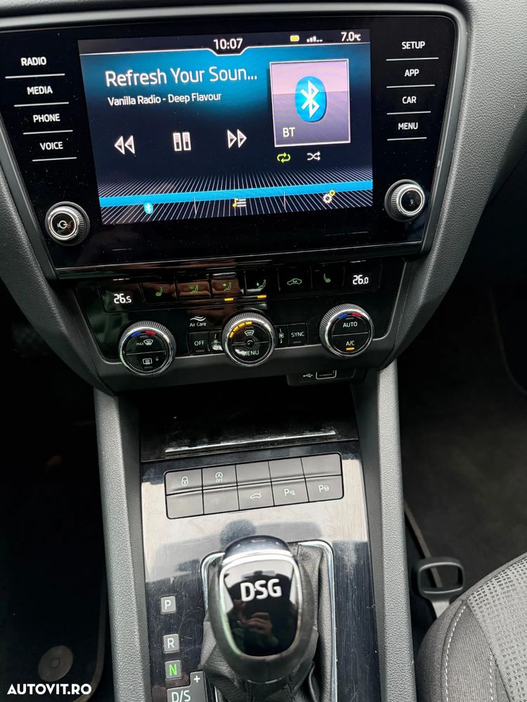 Skoda Octavia Combi Diesel 2.0 TDI DSG Style - 15