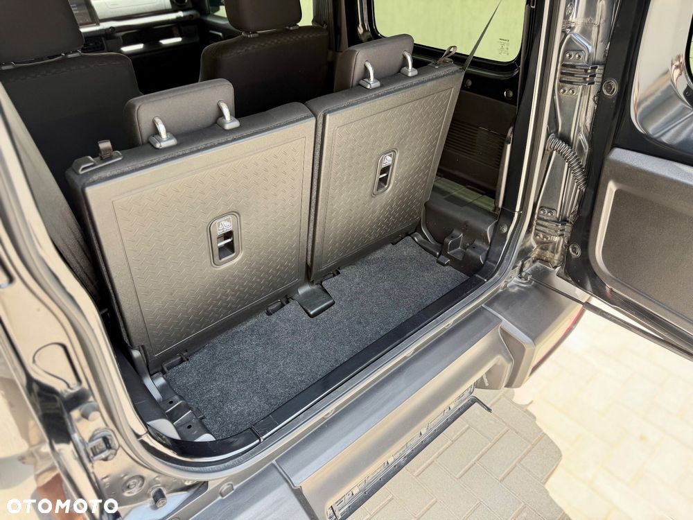 Suzuki Jimny 1.5 Elegance - 25