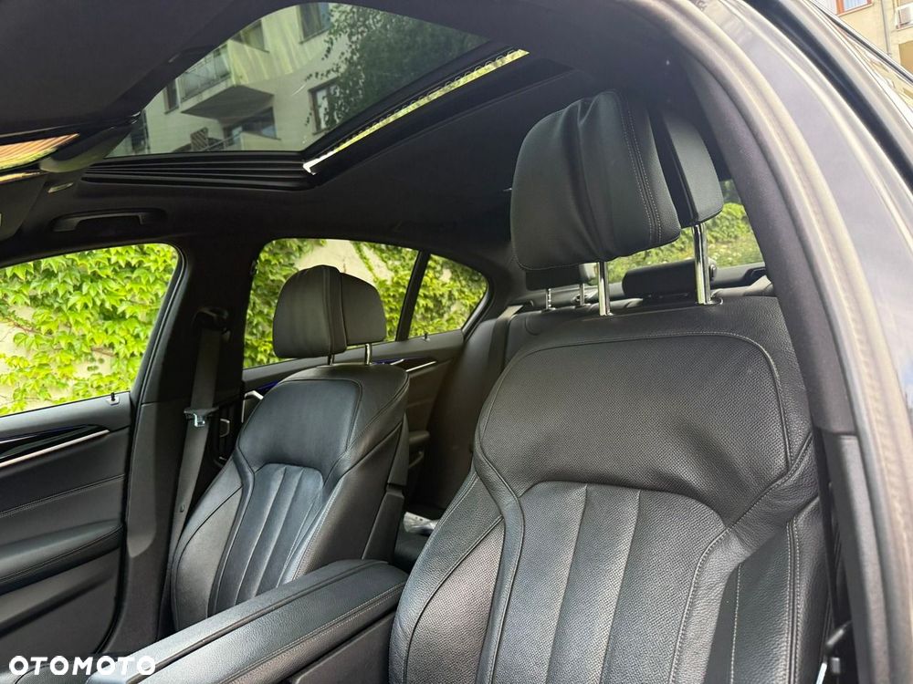 BMW Seria 5 - 24