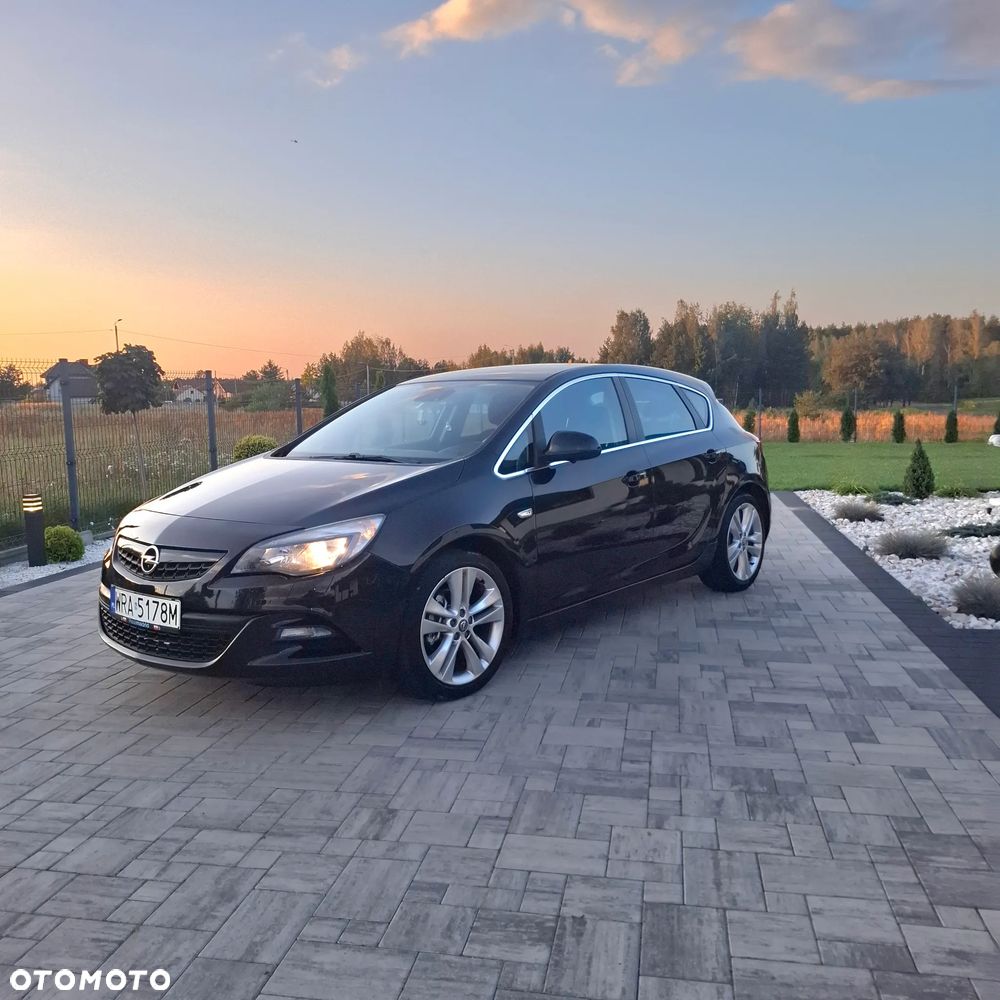 Opel Astra - 1