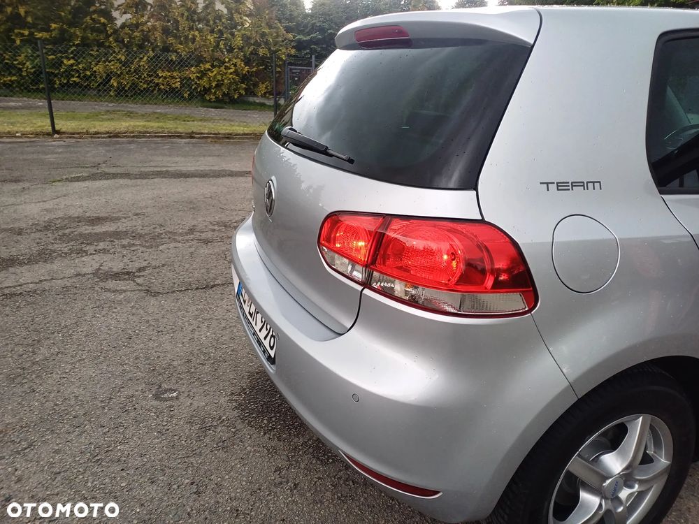 Volkswagen Golf 1.2 TSI Team - 13