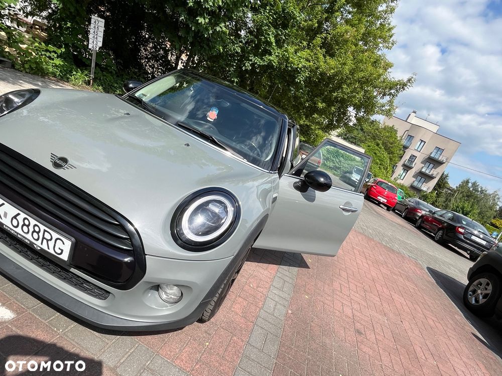 MINI Cooper Standard - 10