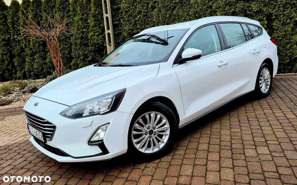 Ford Focus 1.5 EcoBlue STart-Stopp-System TITANIUM - 4