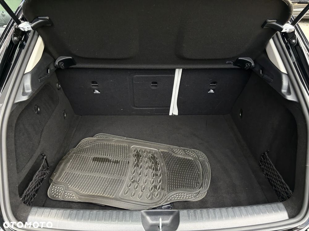 Mercedes-Benz GLA 200 7G-DCT Style - 35