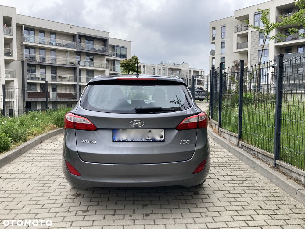 Hyundai i30 1.4 CRDi Classic - 4