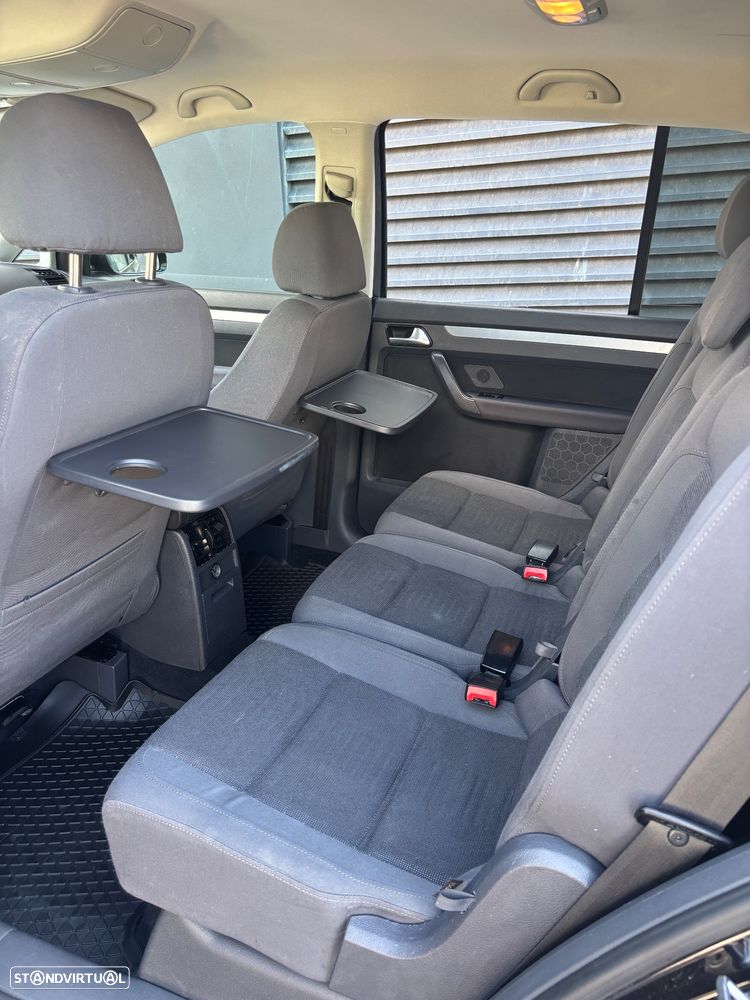VW Touran 1.9 TDi Highline DSG 7L - 12