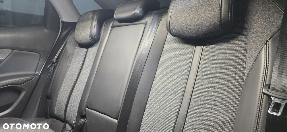 Peugeot 3008 - 22