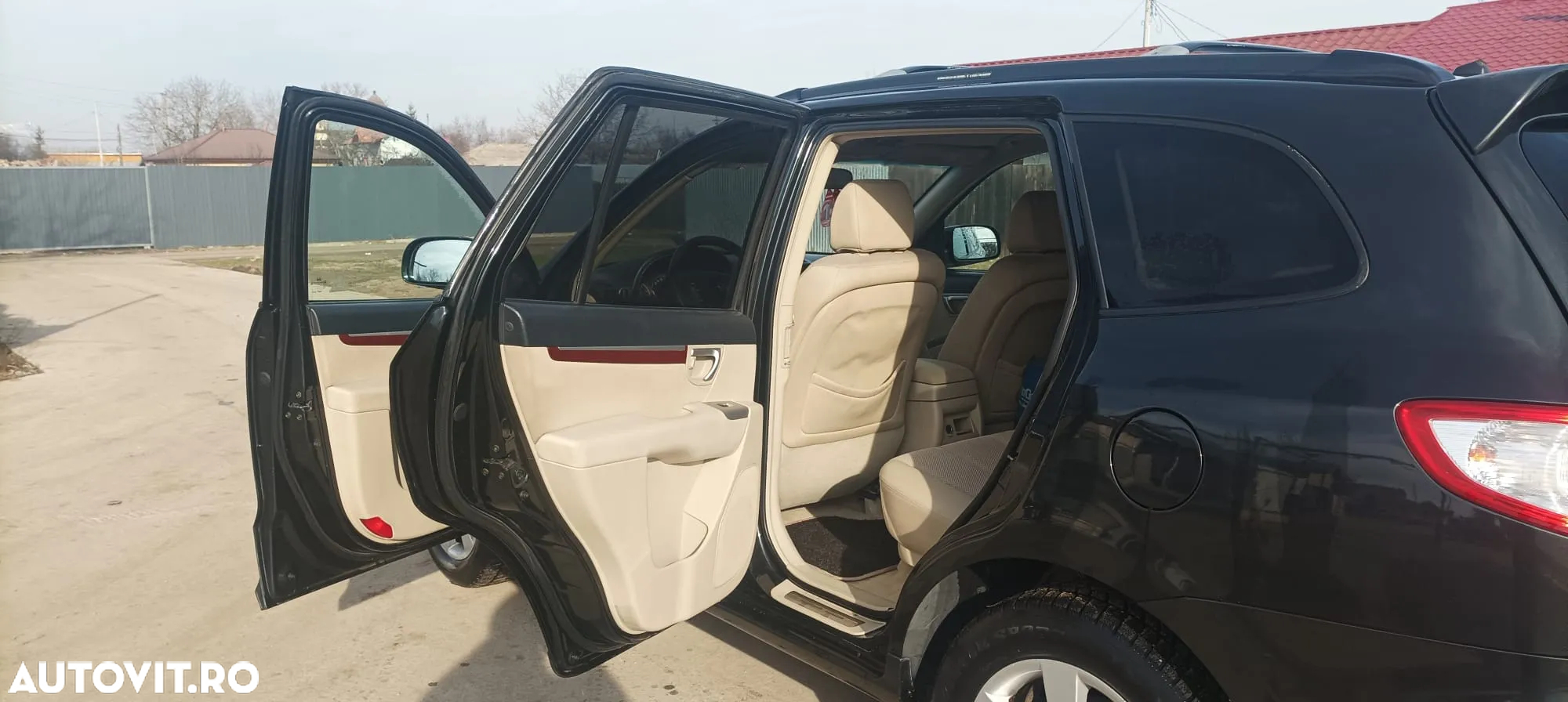 Hyundai Santa Fe 2.2 DSL VGT 5 SEATS 4WD - 8