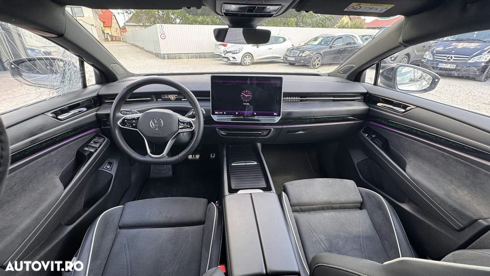 Volkswagen ID.4 - 7