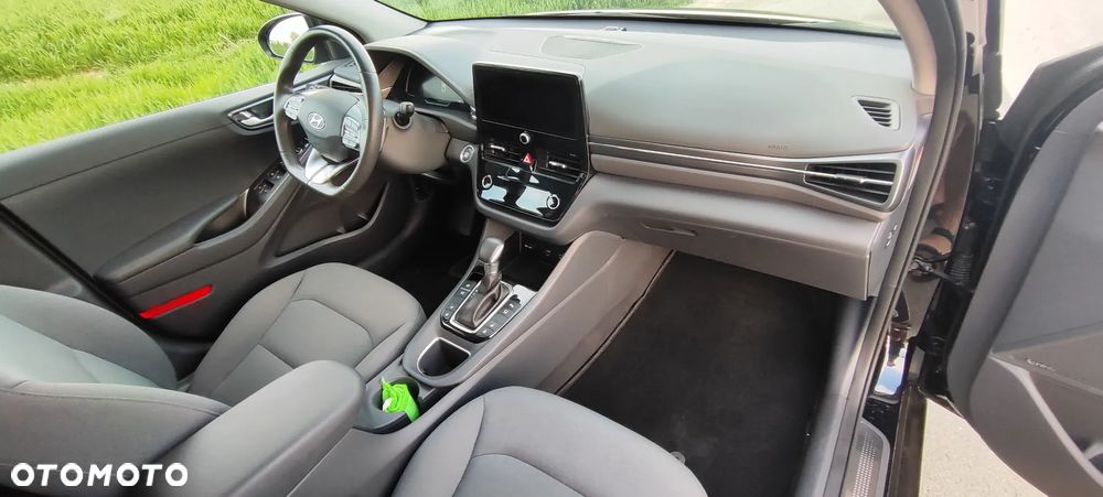 Hyundai IONIQ 1.6 GDI Style - 13