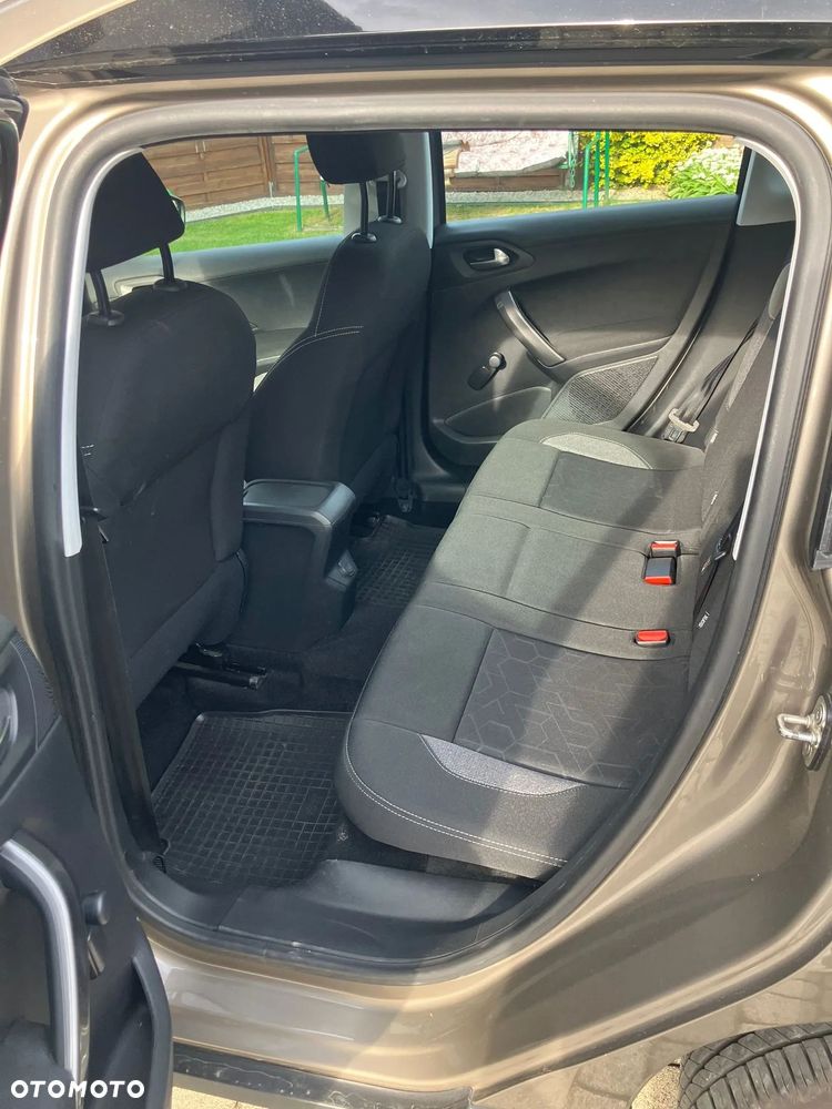 Peugeot 2008 1.2 Pure Tech Active - 3
