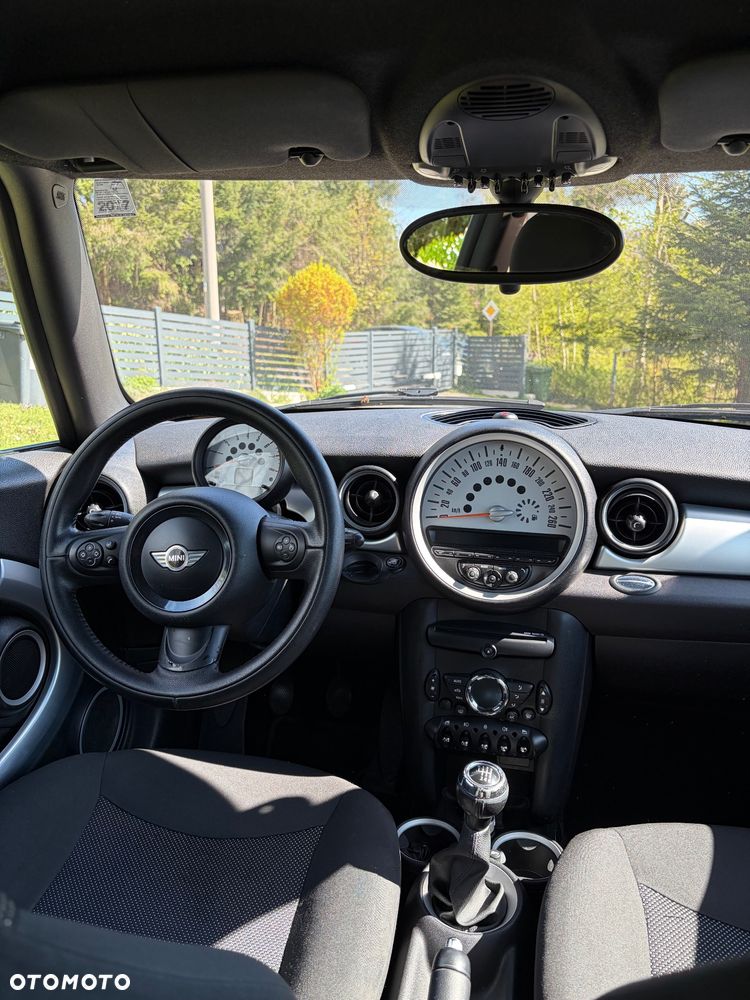 MINI ONE - 11