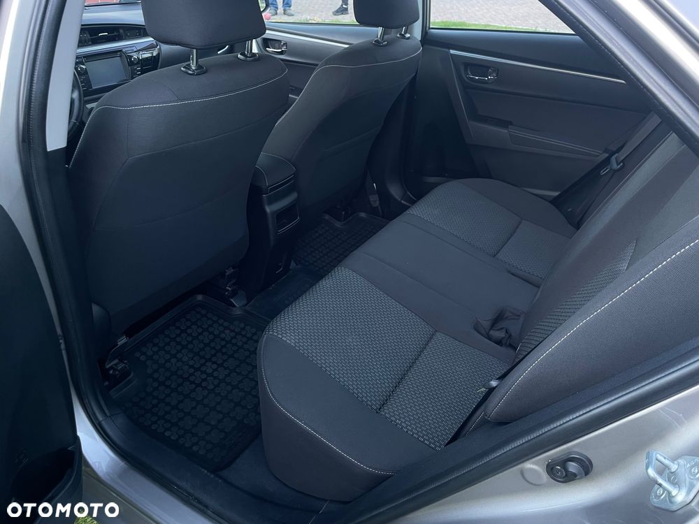 Toyota Corolla 1.6 Valvematic Life - 13