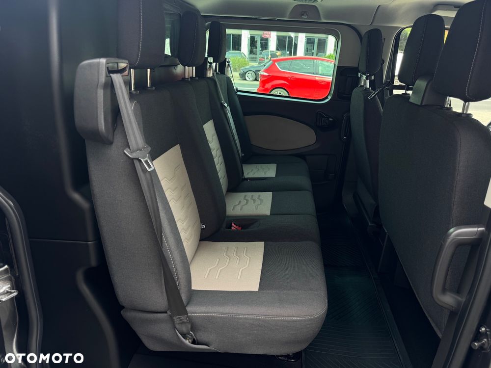 Ford Transit Custom 310 L2H1 Limited - 21