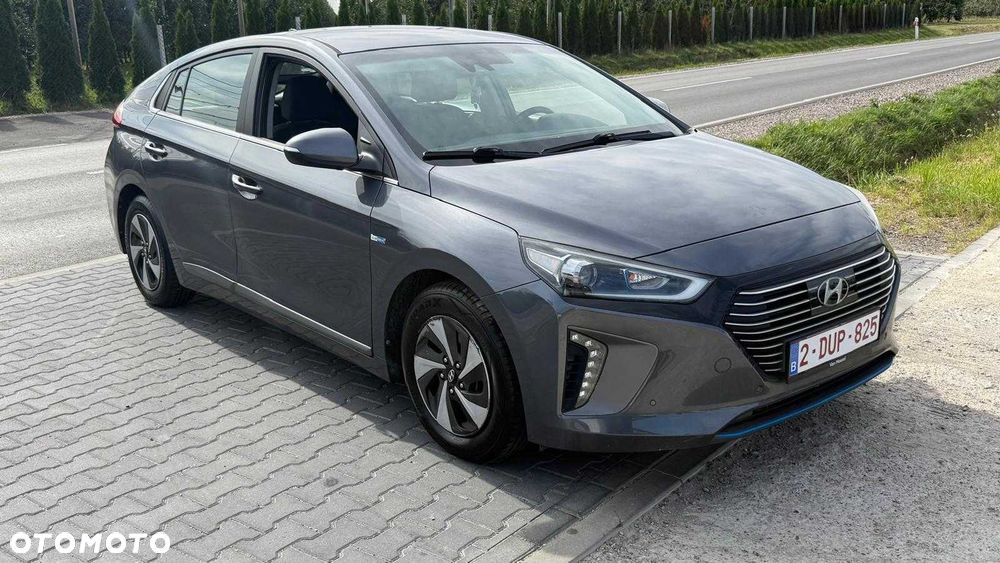 Hyundai IONIQ - 1