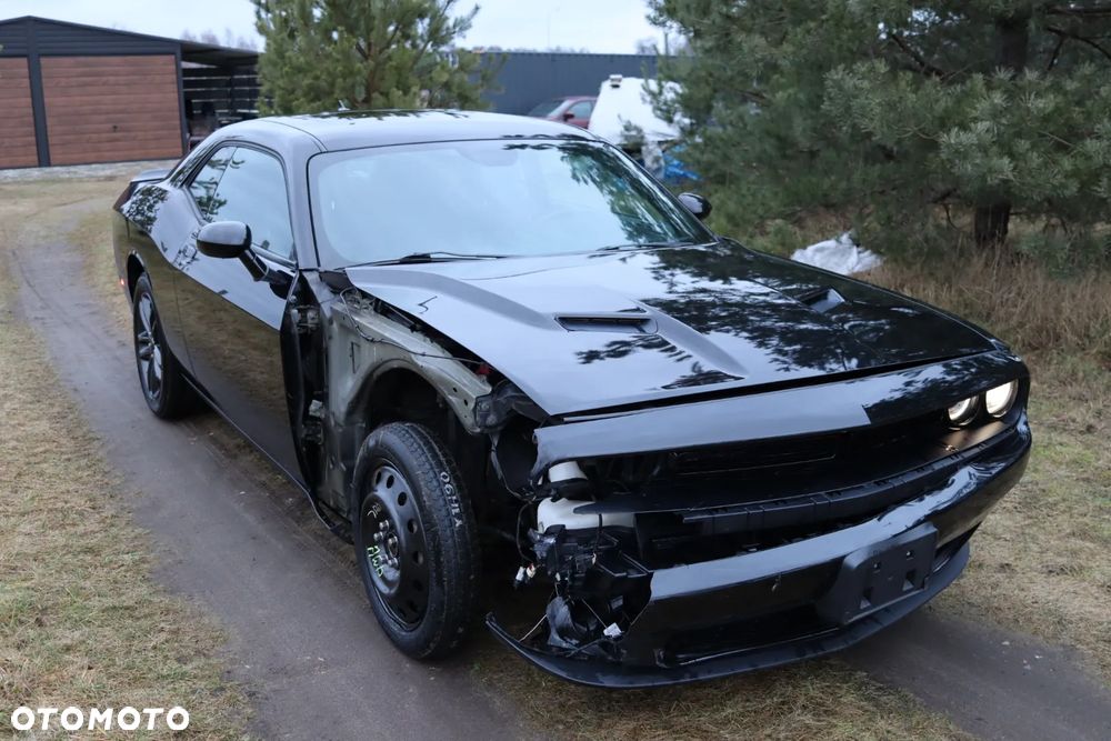 Dodge Challenger 3.6 GT AWD - 11
