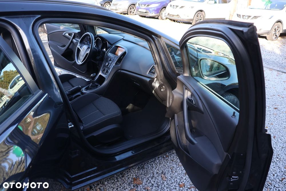 Opel Astra 1.6 CDTI Sports Tourer Active - 11