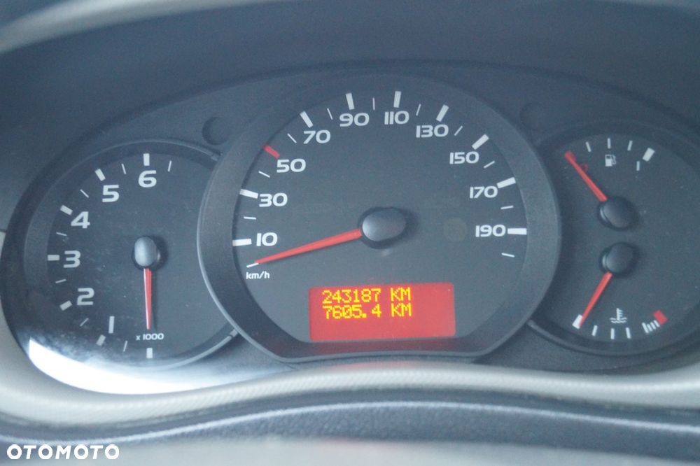 Renault Master - 13