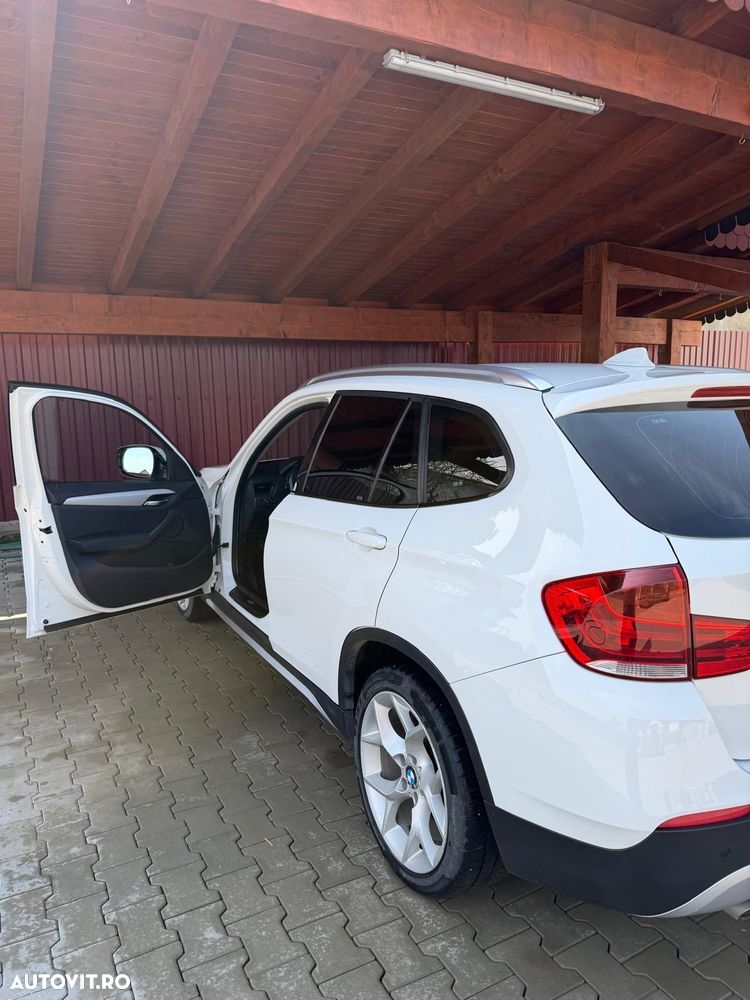 BMW X1 xDrive20d - 4