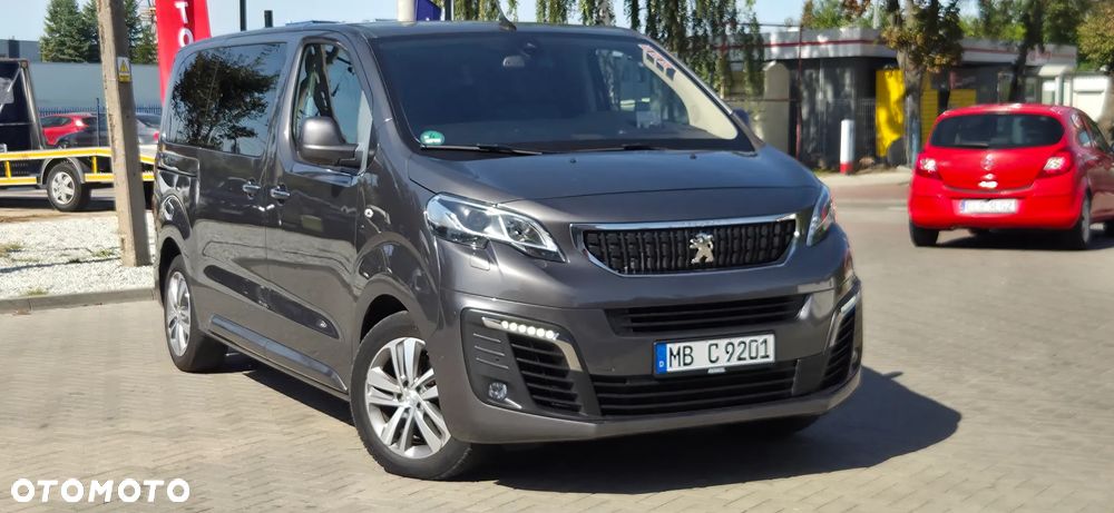 Peugeot Traveller 2.0 BlueHDi Standard Business Vip - 18