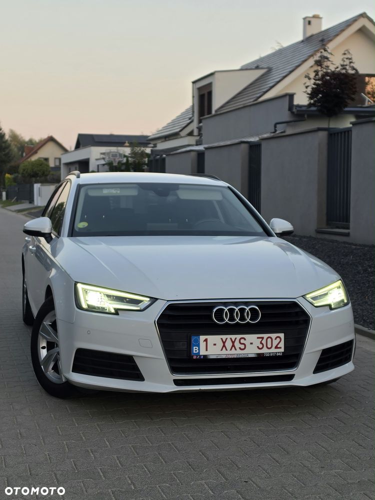 Audi A4 Avant 2.0 TDI ultra S tronic sport - 4