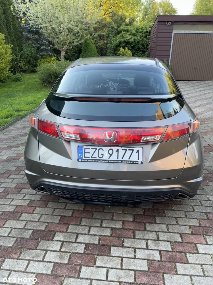 Honda Civic 1.8i-VTEC Sport - 4