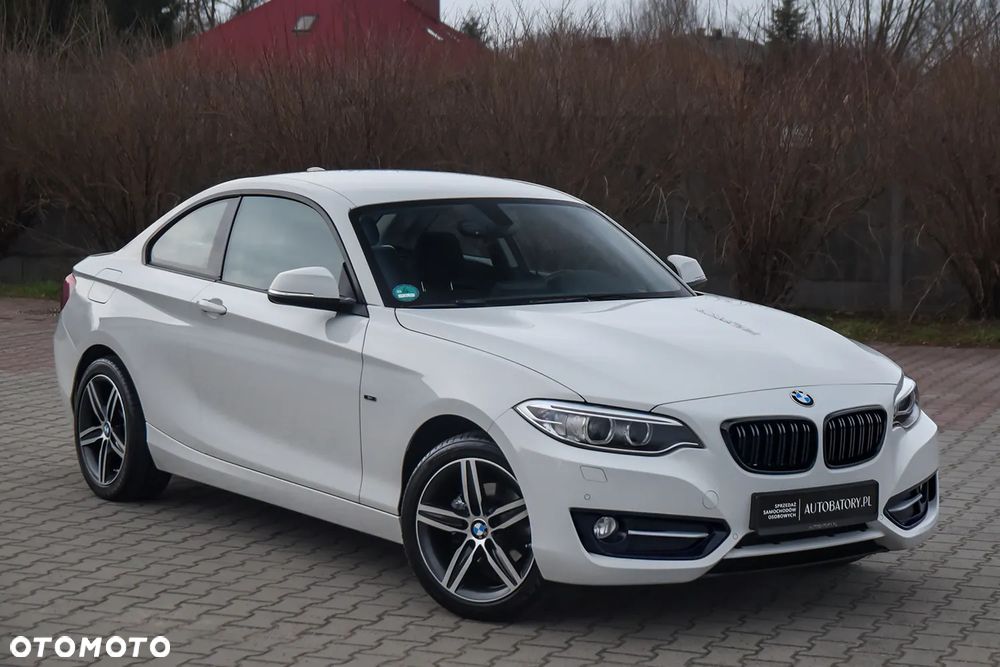 BMW Seria 2 218d Sport Line - 11