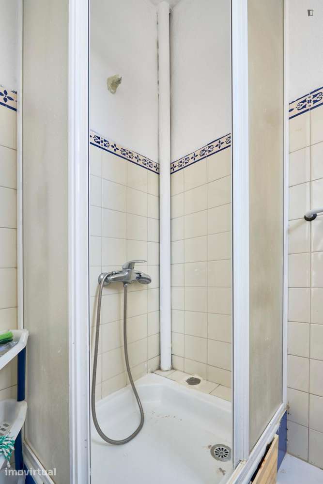Quarto - localizado em Entrecampos Lisbon - Grande imagem: 5/36