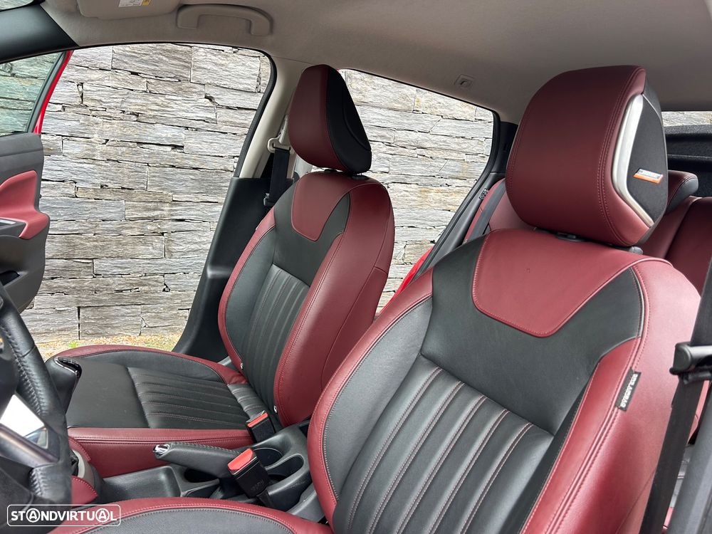 Nissan Micra 0.9 IG-T Tekna Red Soul S/S - 13