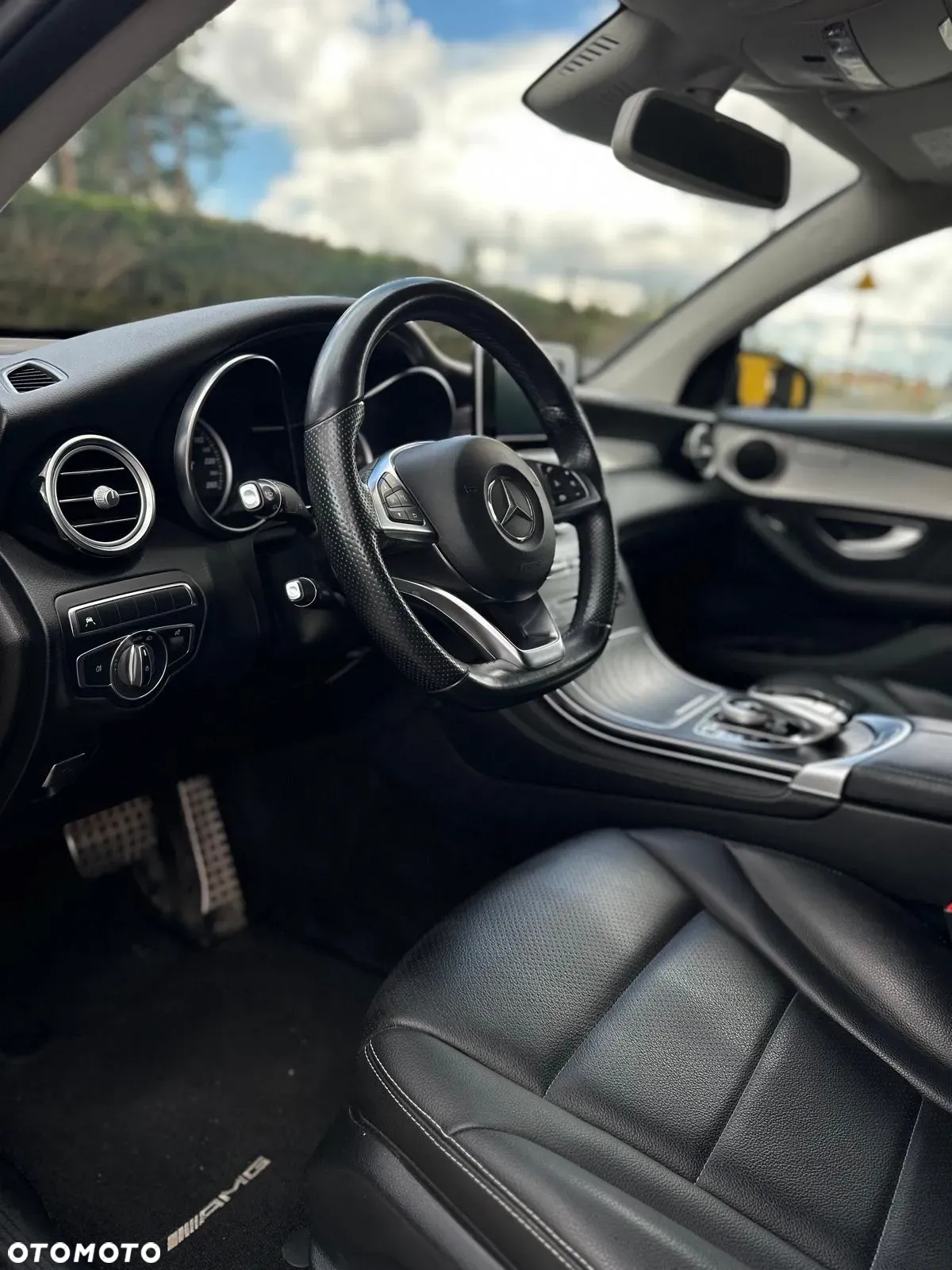 Mercedes-Benz GLC 250 4-Matic - 12