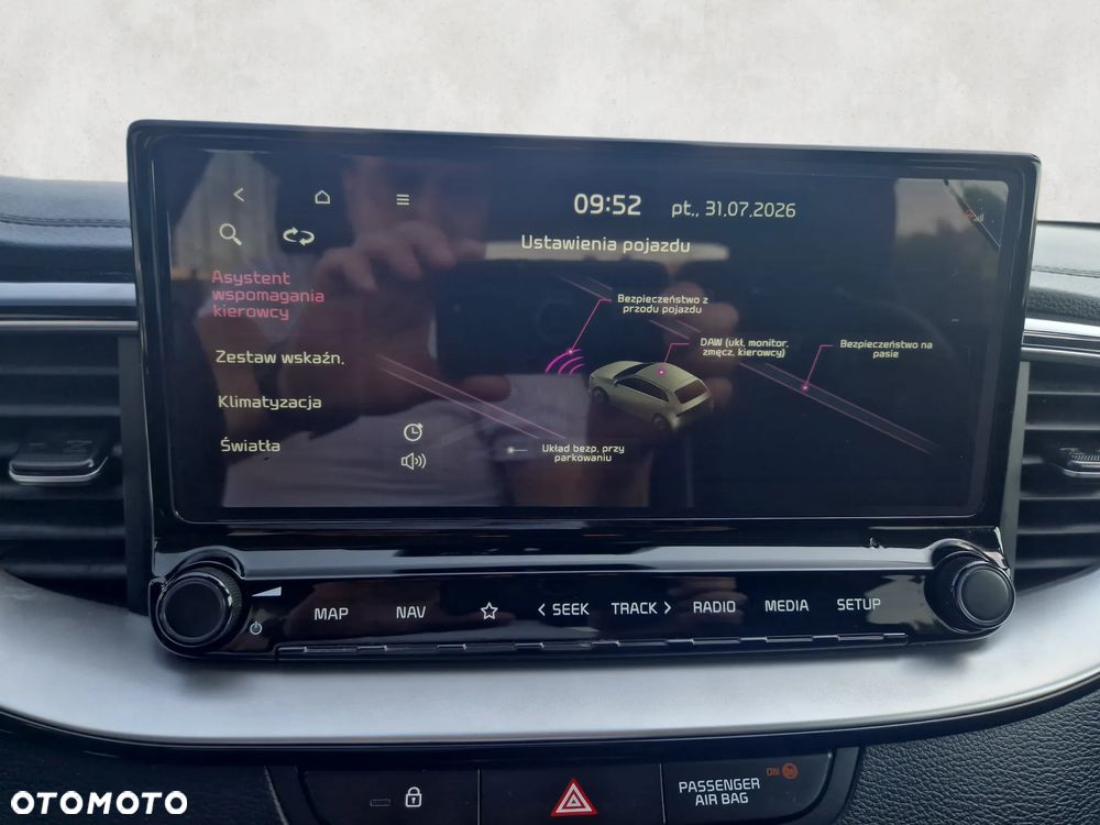 Kia XCeed 1.6 T-GDI L DCT - 12