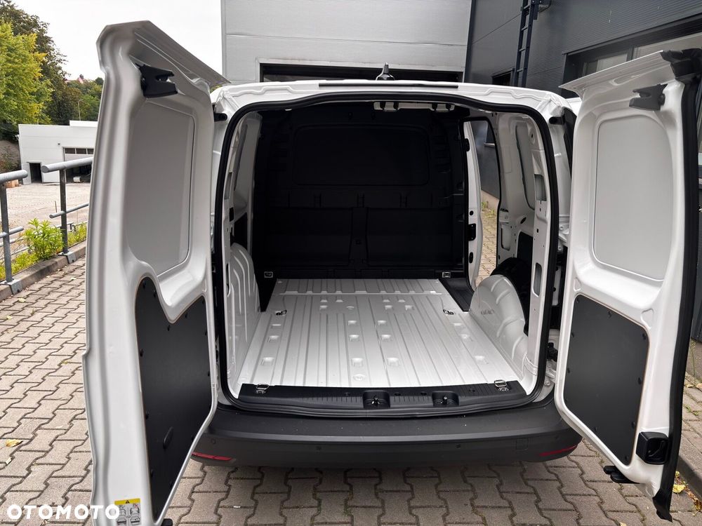 Volkswagen Caddy Cargo 2.0 TDI 102 KM 6bm - 14