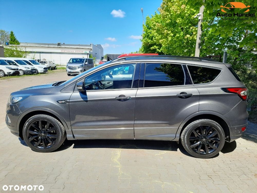 Ford Kuga 1.5 EcoBoost 2x4 ST-Line - 11