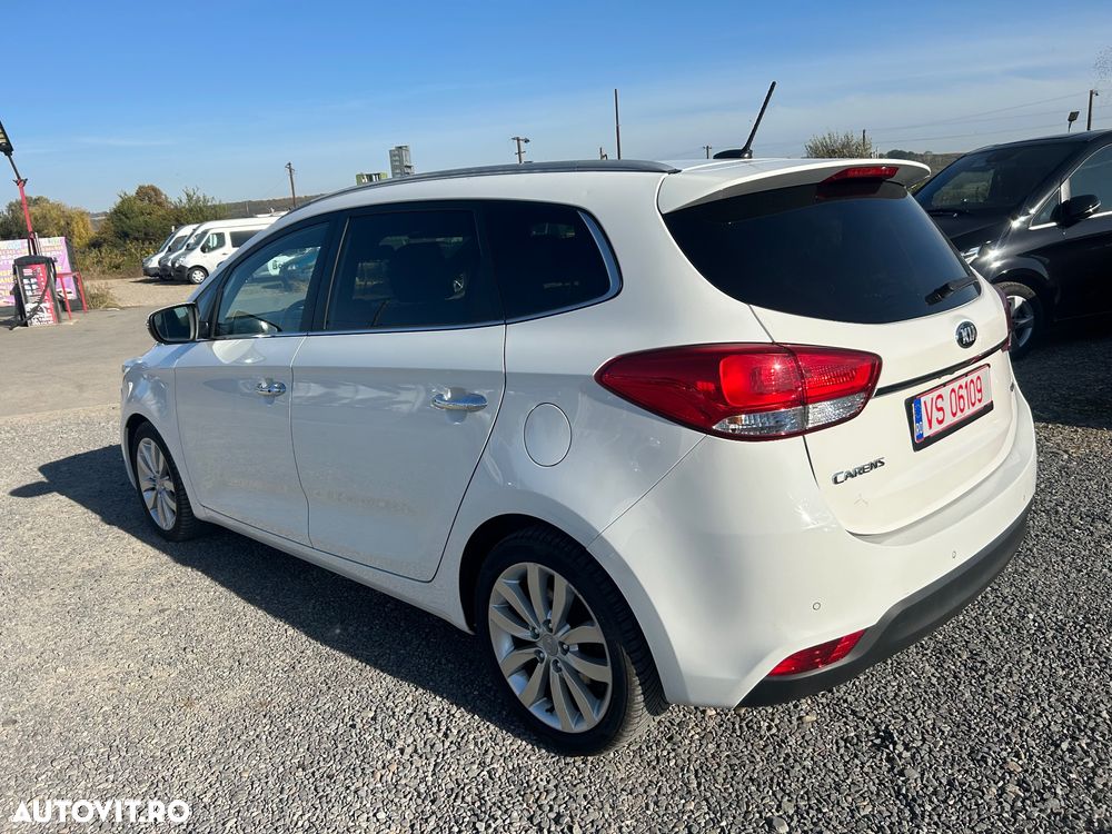 KIA Carens 2014 — imagine 32