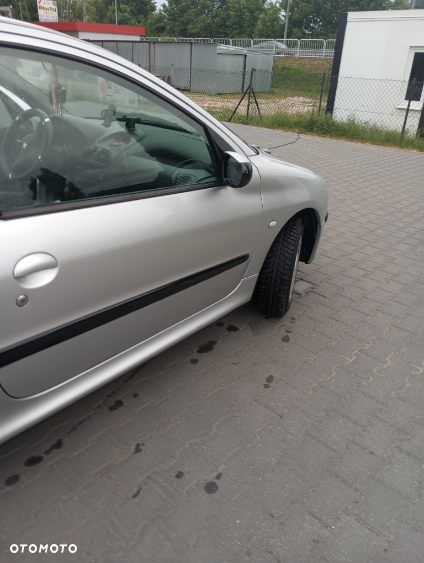 Peugeot 206 75 Grand Filou - 4