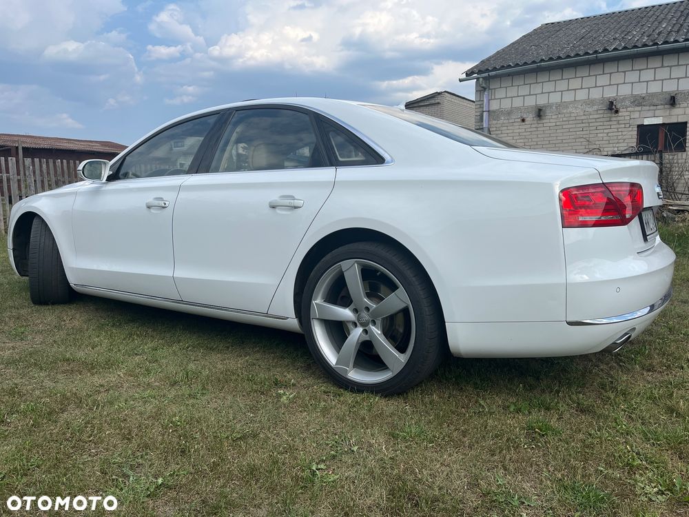 Audi A8 4.2 TDI Quattro - 9