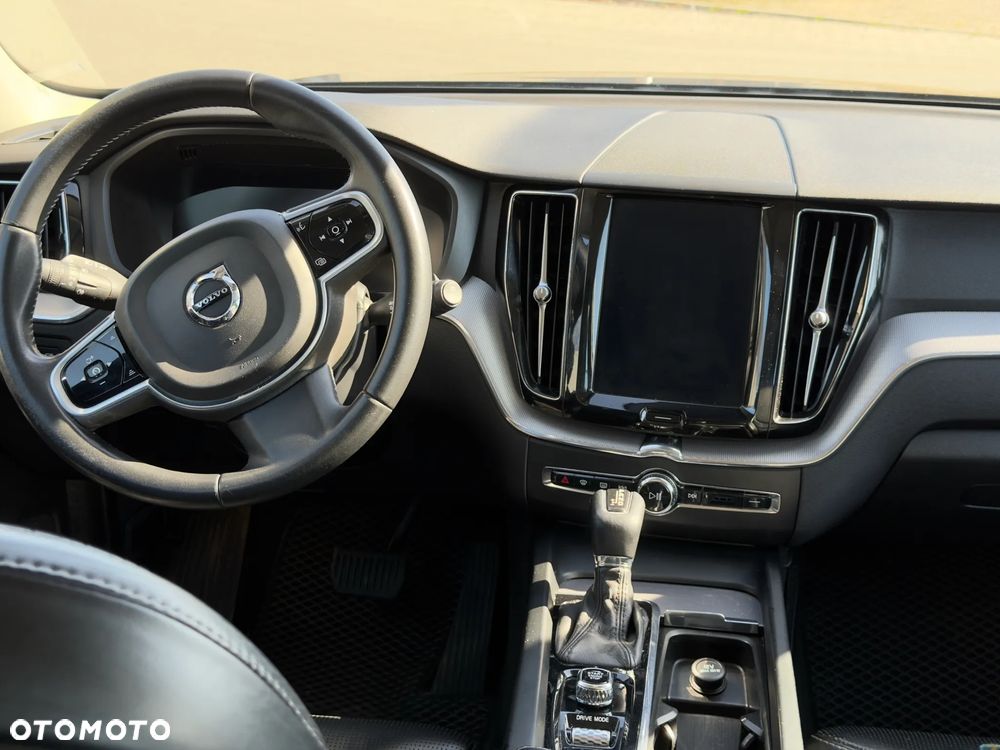 Volvo XC 60 D4 AWD Inscription - 10