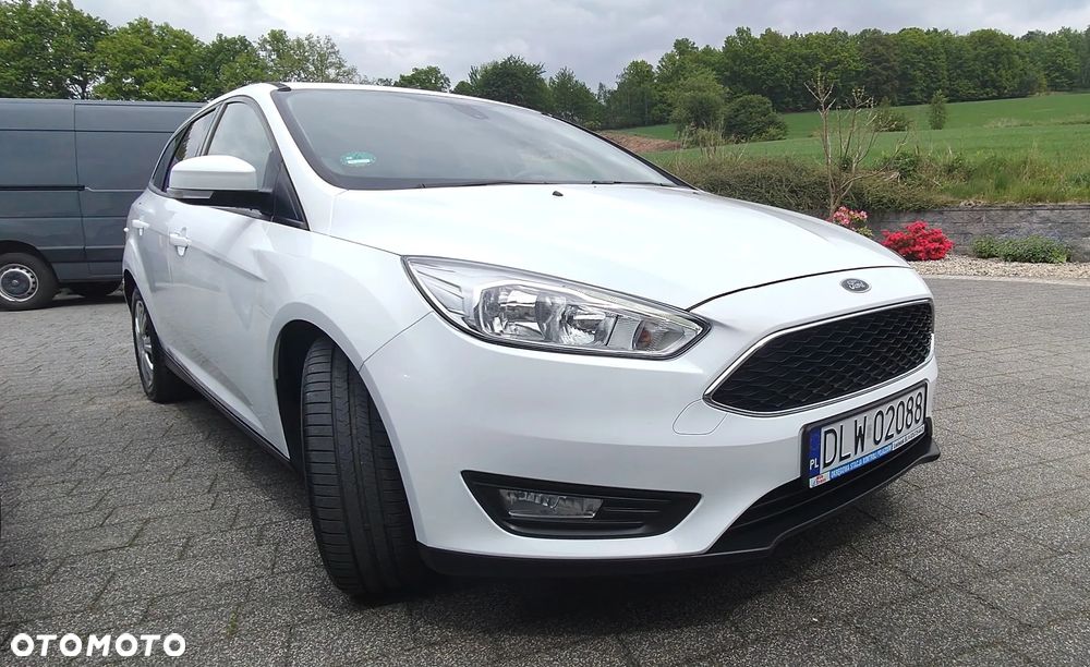 Ford Focus 1.0 EcoBoost Titanium - 1