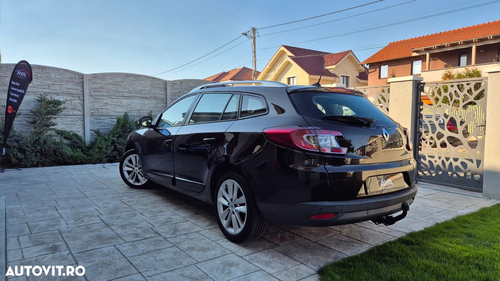 Renault Megane ENERGY dCi 110 Start & Stop Bose Edition - 4