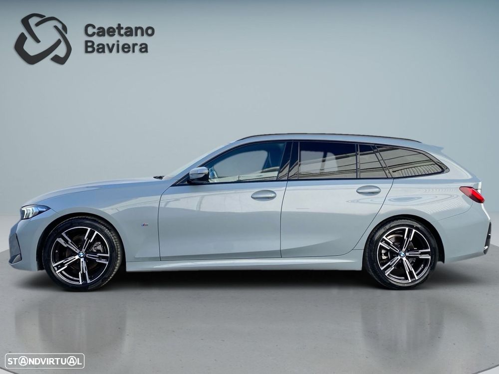 BMW 320 d Touring Pack Desportivo M Auto - 22