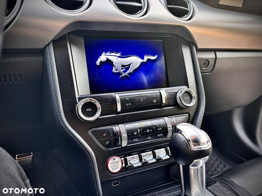 Ford Mustang - 15