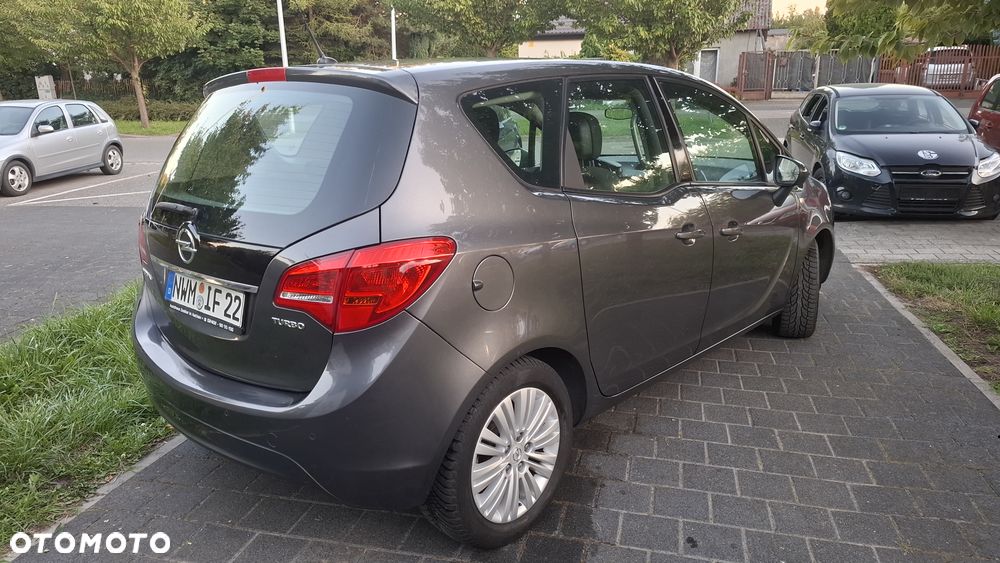 Opel Meriva - 9