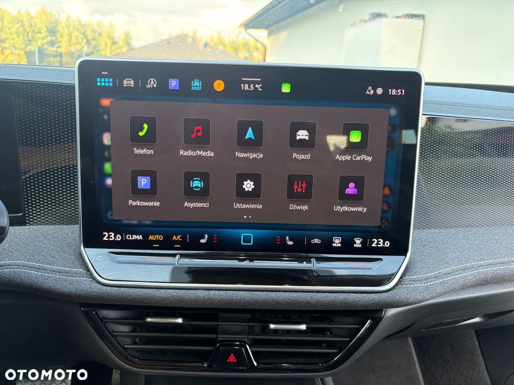 Volkswagen Passat - 12